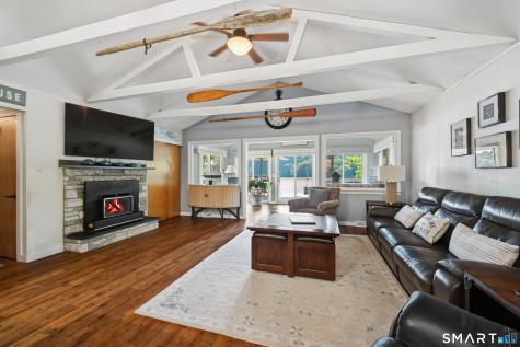 30 Waterview Drive Danbury CT 06811
