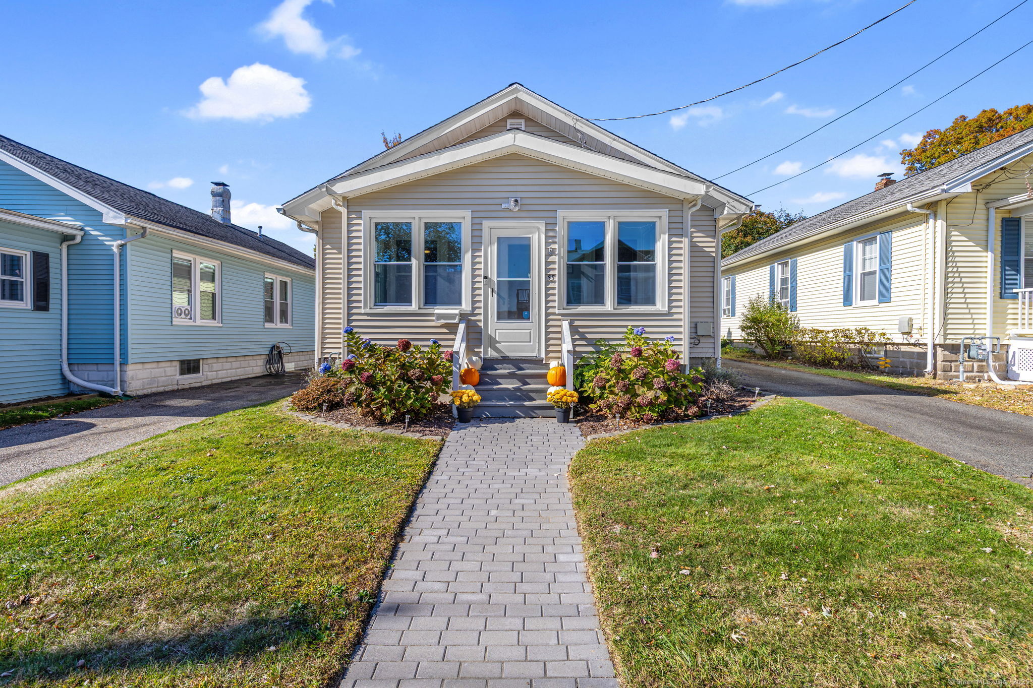 55 Woodcrest Avenue Stratford CT 06614
