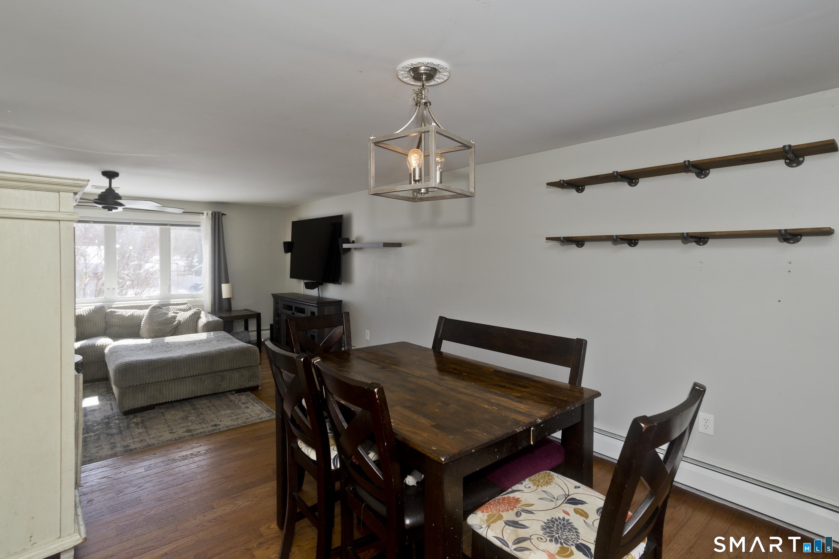 25A Queen Street Enfield CT 06082