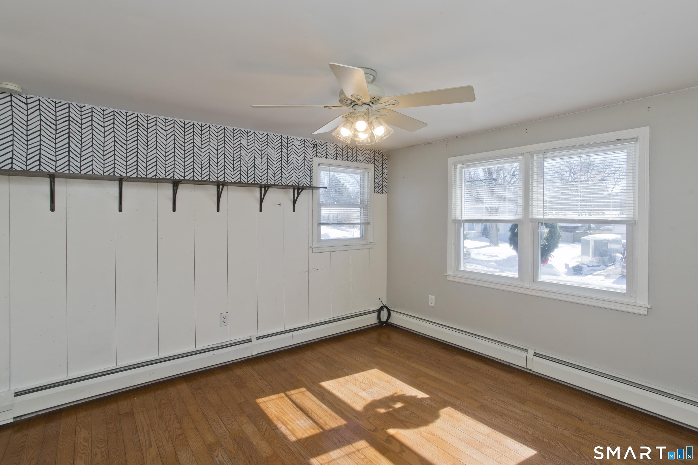 25A Queen Street Enfield CT 06082