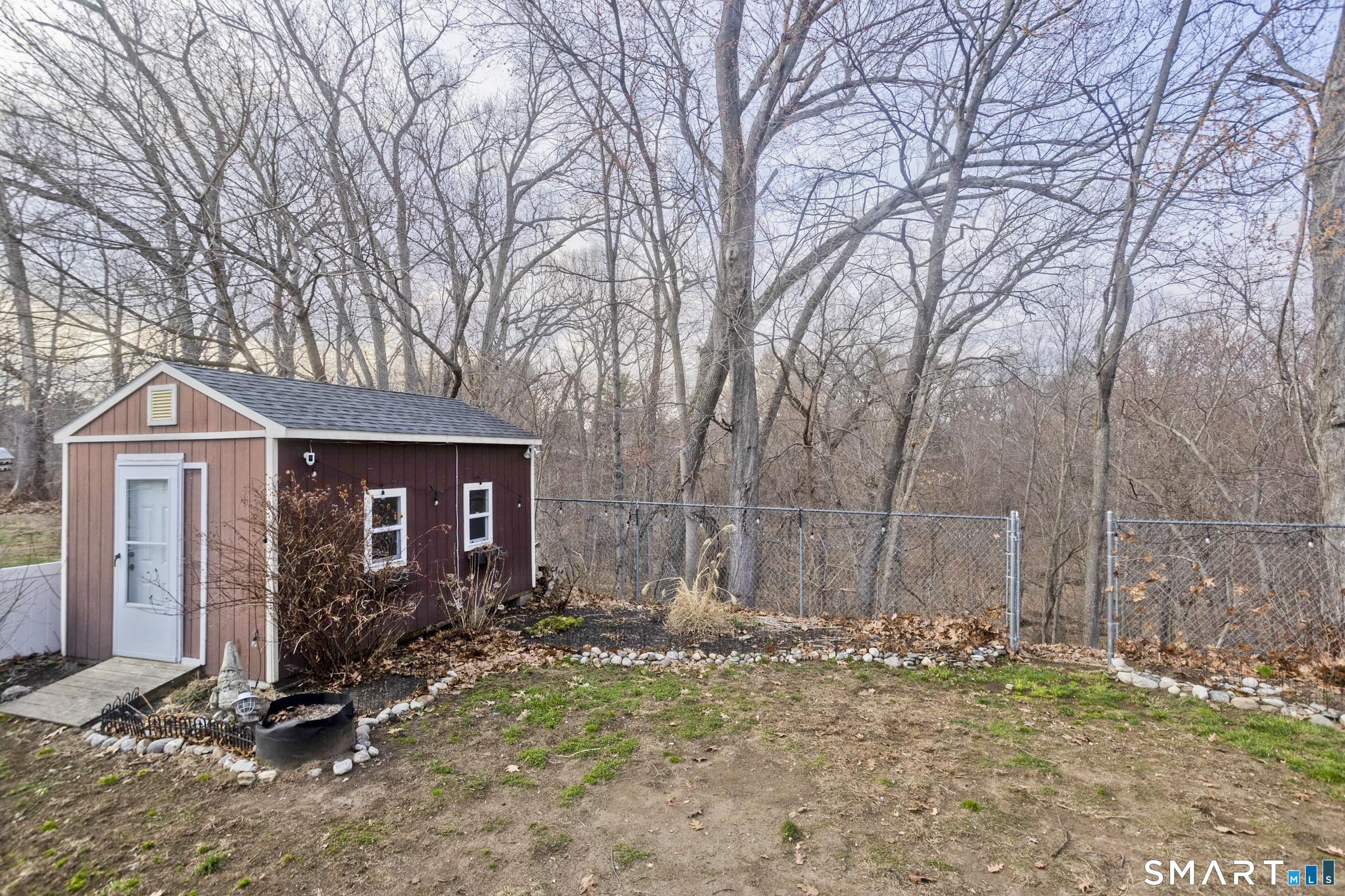 25A Queen Street Enfield CT 06082