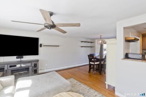 25A Queen Street Enfield CT 06082