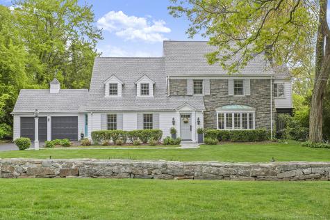 327 Toilsome Hill Road Fairfield CT 06825