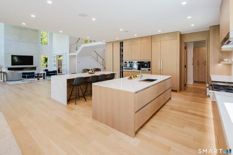 27 Old Oak Road Easton CT 06612