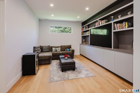 27 Old Oak Road Easton CT 06612