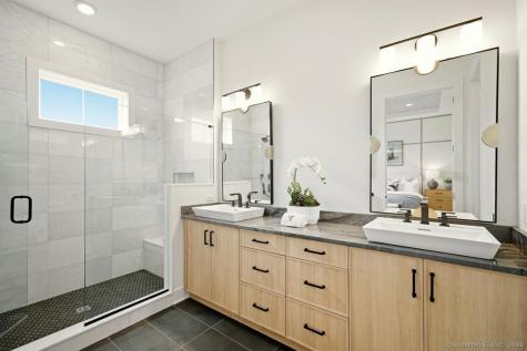 6 Thorncrest Ridge Danbury CT 06810