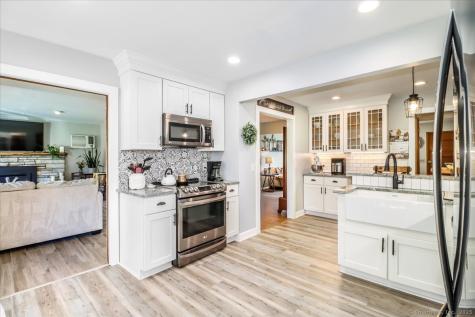 8 Great Meadow Road Danbury CT 06811