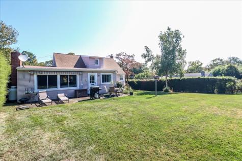 8 Great Meadow Road Danbury CT 06811