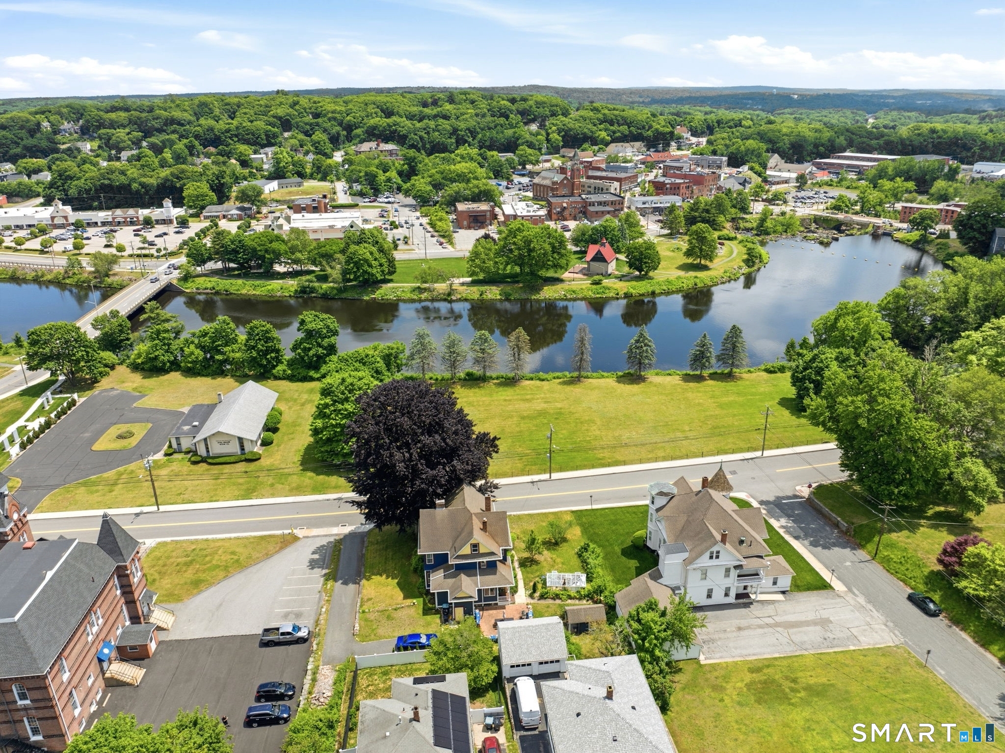 110 Church Street Putnam CT 06260