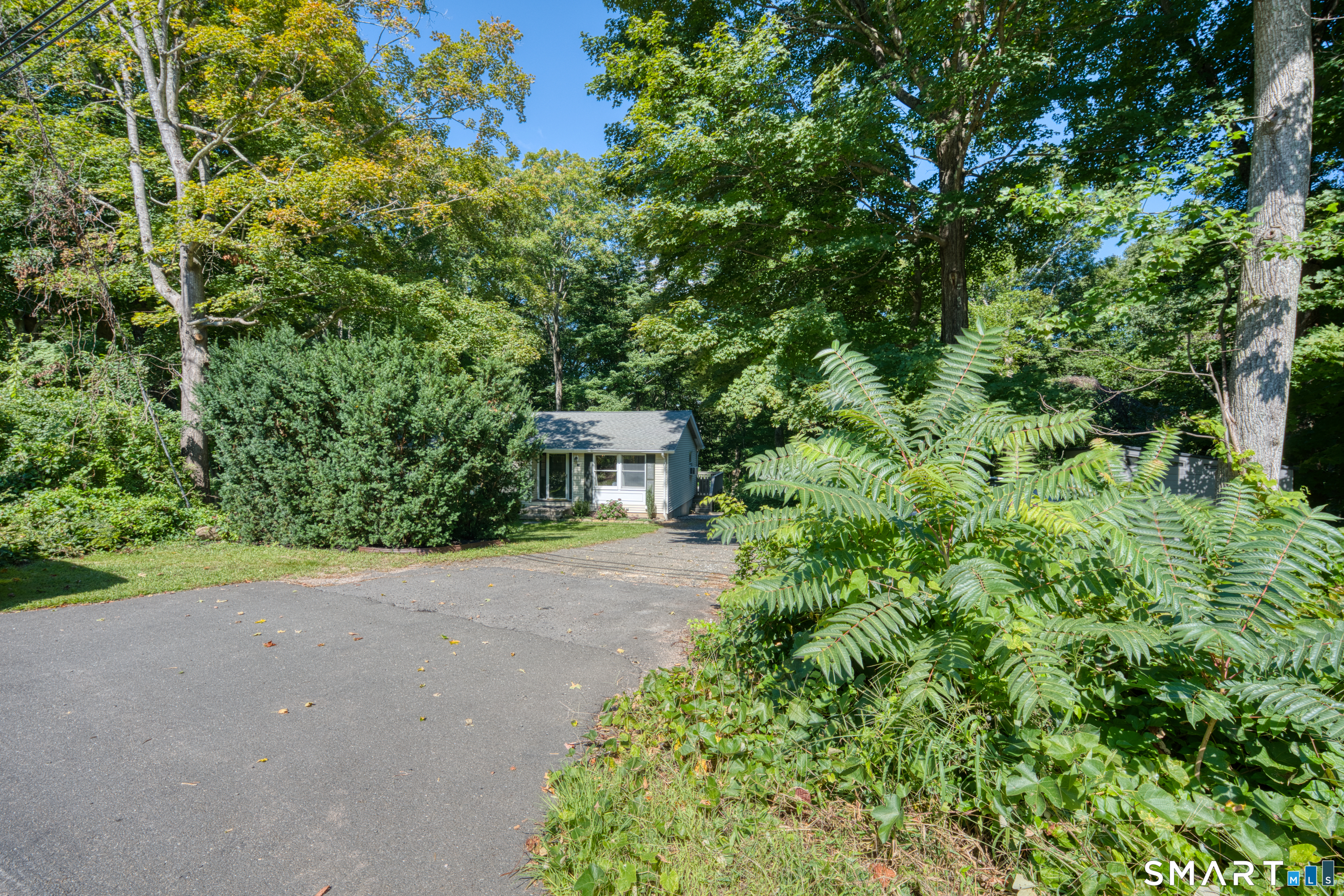 79 Pokorny Road Haddam CT 06441