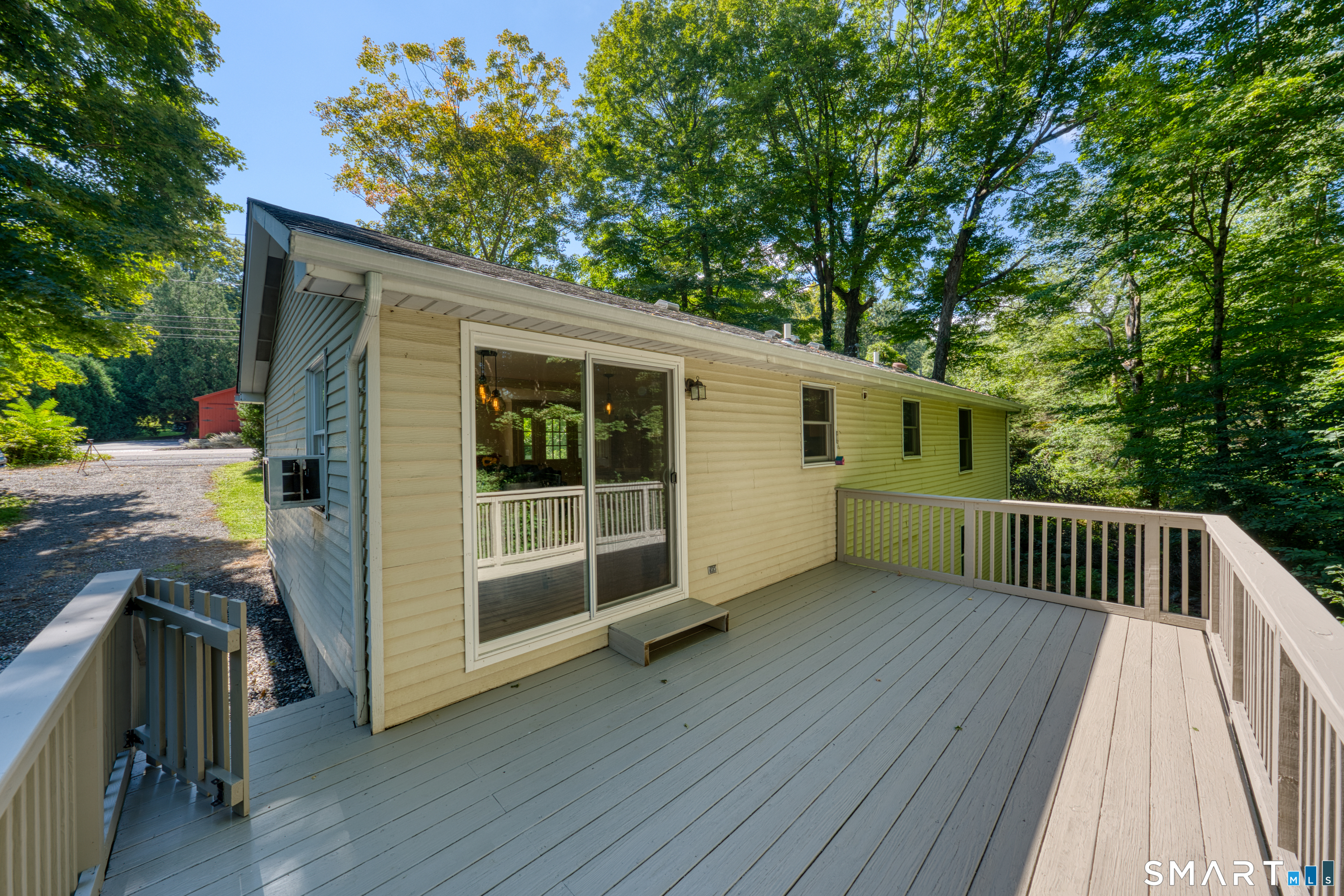 79 Pokorny Road Haddam CT 06441