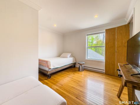 19 Mountainville Road Danbury CT 06810
