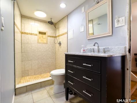 19 Mountainville Road Danbury CT 06810