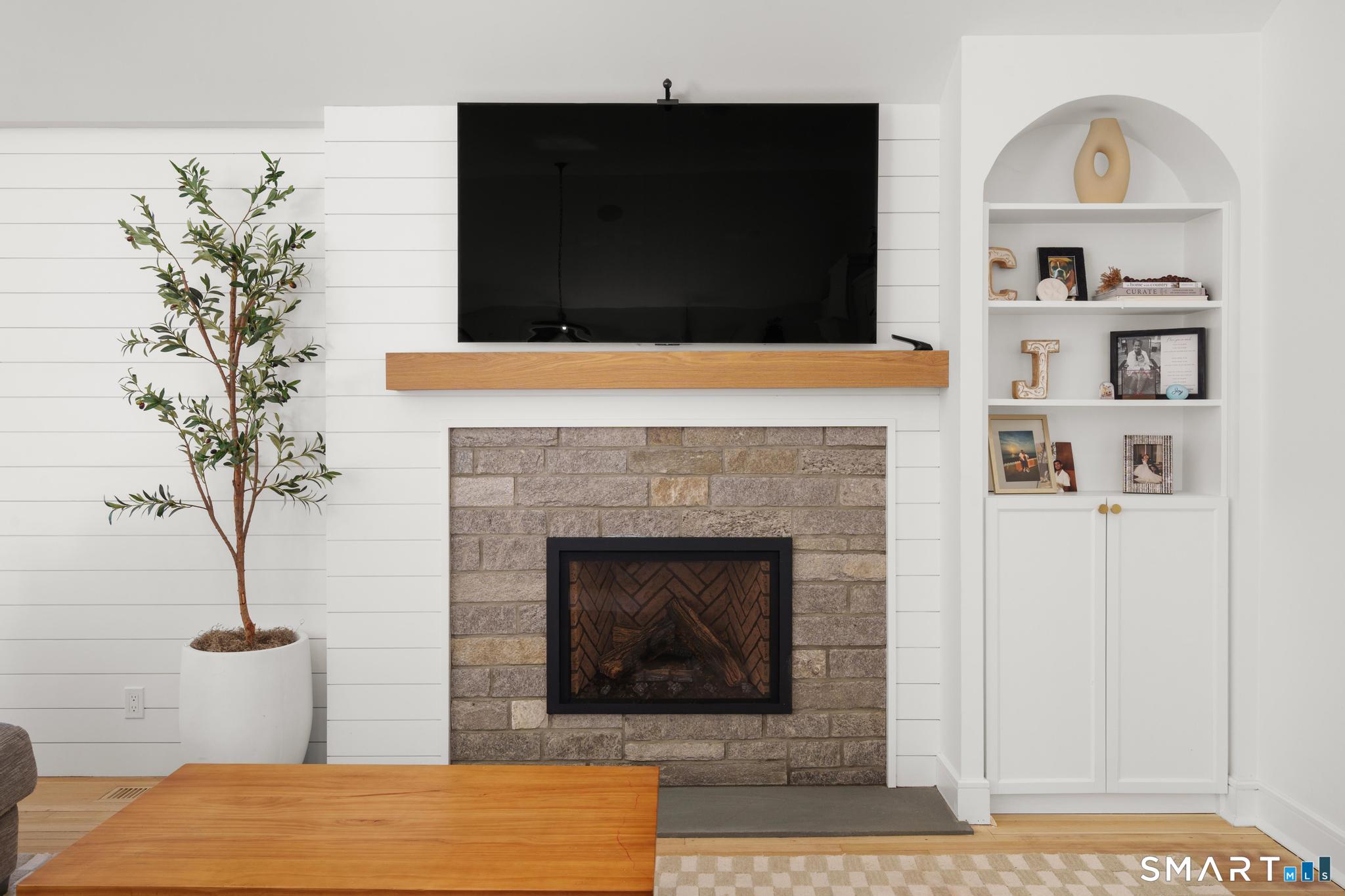 340 Arnold Lane Orange CT 06477