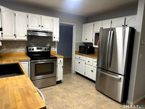 23 Tyler Lane Norwich CT 06360