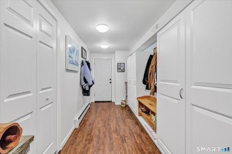 42 Wigwam Drive Shelton CT 06484