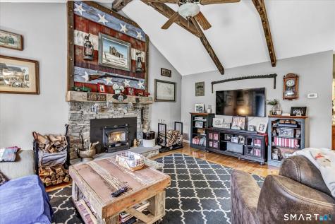 42 Wigwam Drive Shelton CT 06484