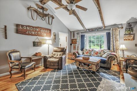 42 Wigwam Drive Shelton CT 06484