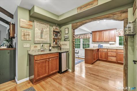 42 Wigwam Drive Shelton CT 06484