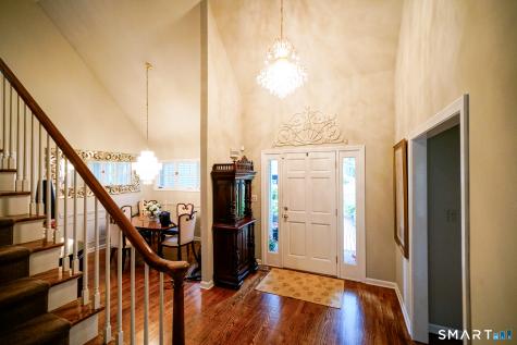 26 Chiltern Street Farmington CT 06032