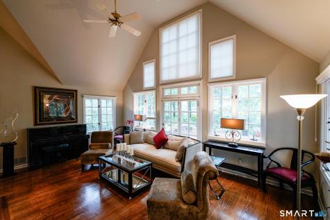 26 Chiltern Street Farmington CT 06032