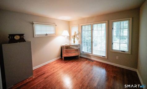 26 Chiltern Street Farmington CT 06032