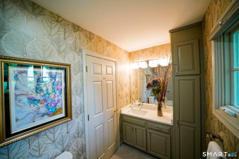 26 Chiltern Street Farmington CT 06032