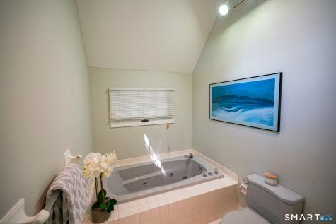 26 Chiltern Street Farmington CT 06032