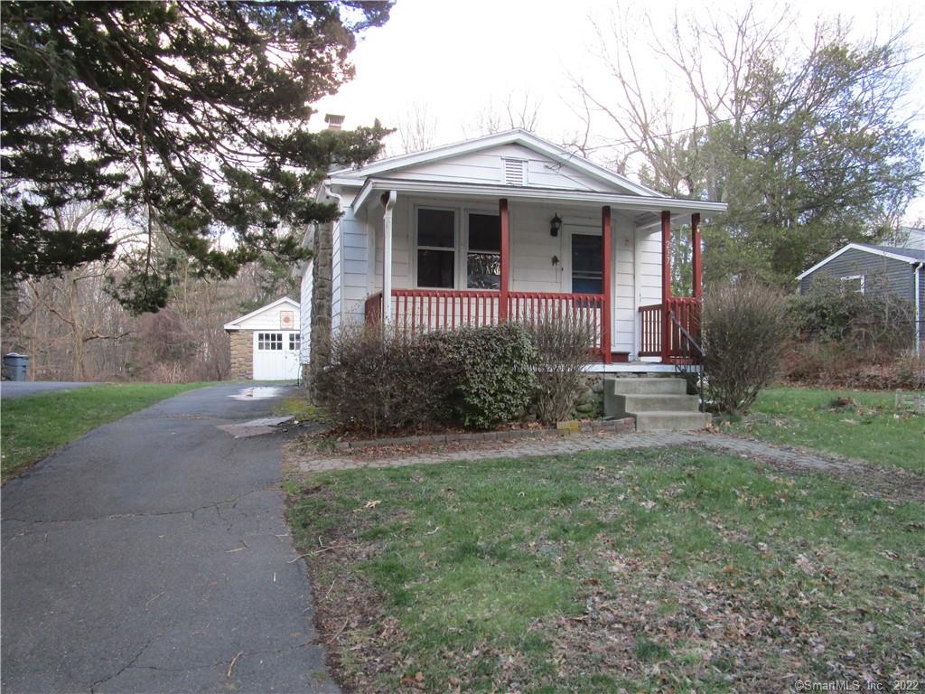 237 Malcolm Road West Haven CT 06516