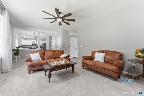 25 Saddle Hill Road Manchester CT 06040