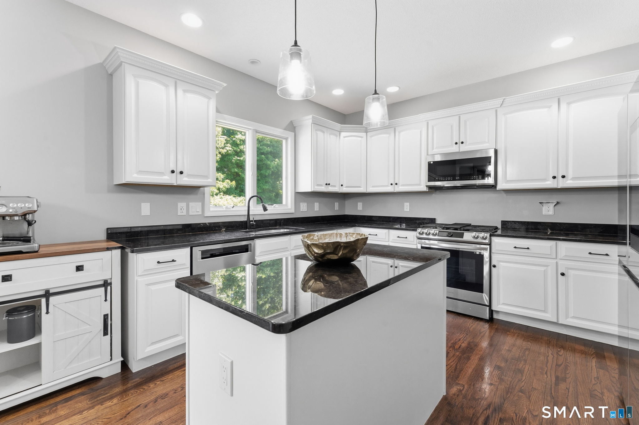 25 Saddle Hill Road Manchester CT 06040