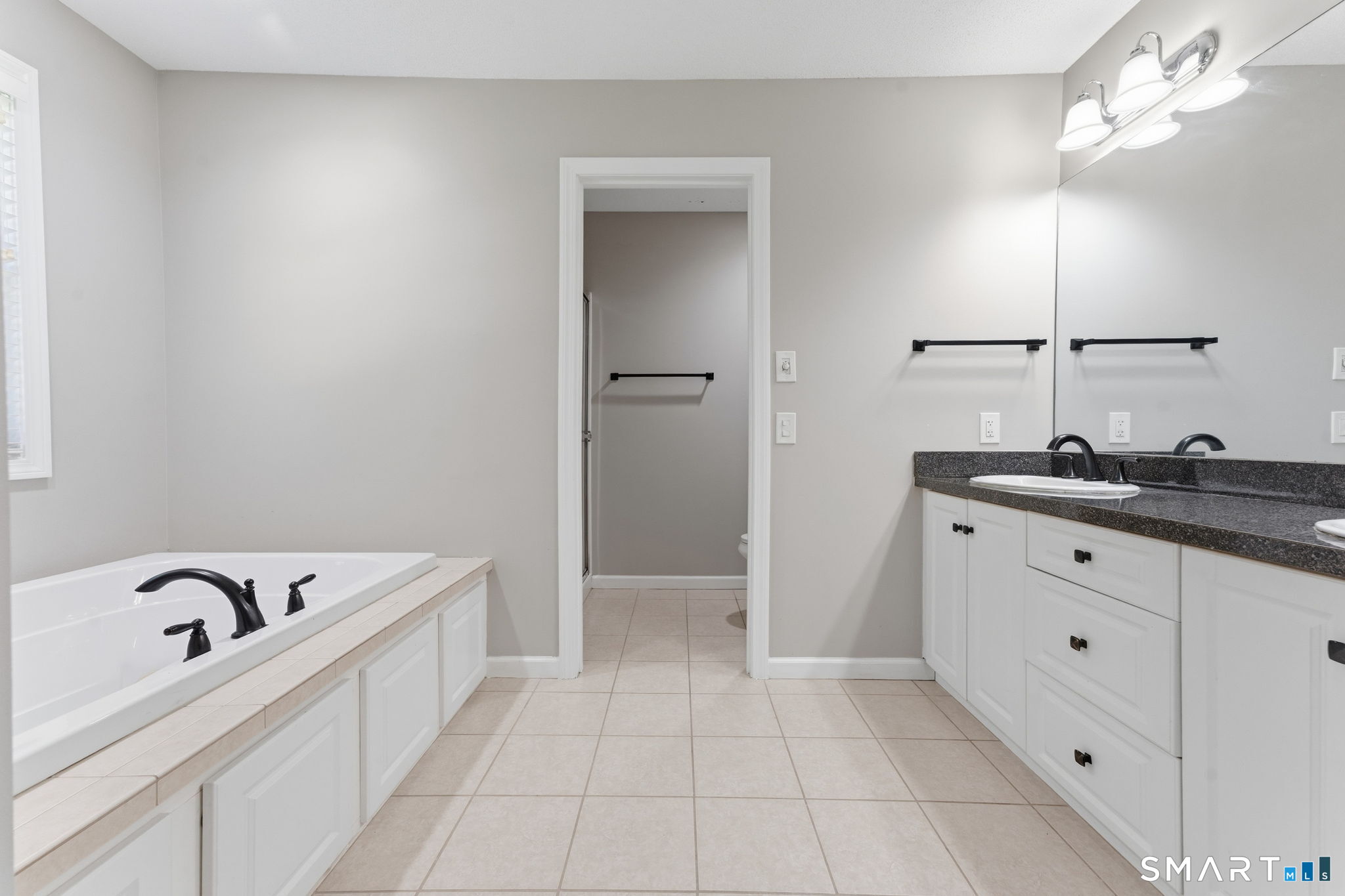 25 Saddle Hill Road Manchester CT 06040