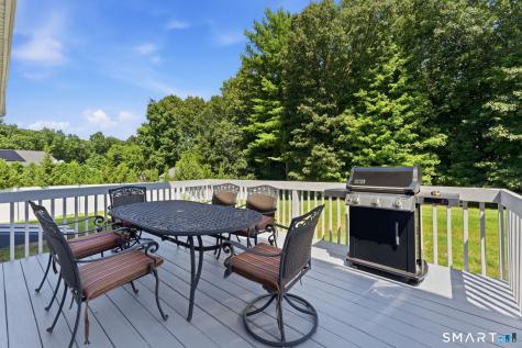 25 Saddle Hill Road Manchester CT 06040