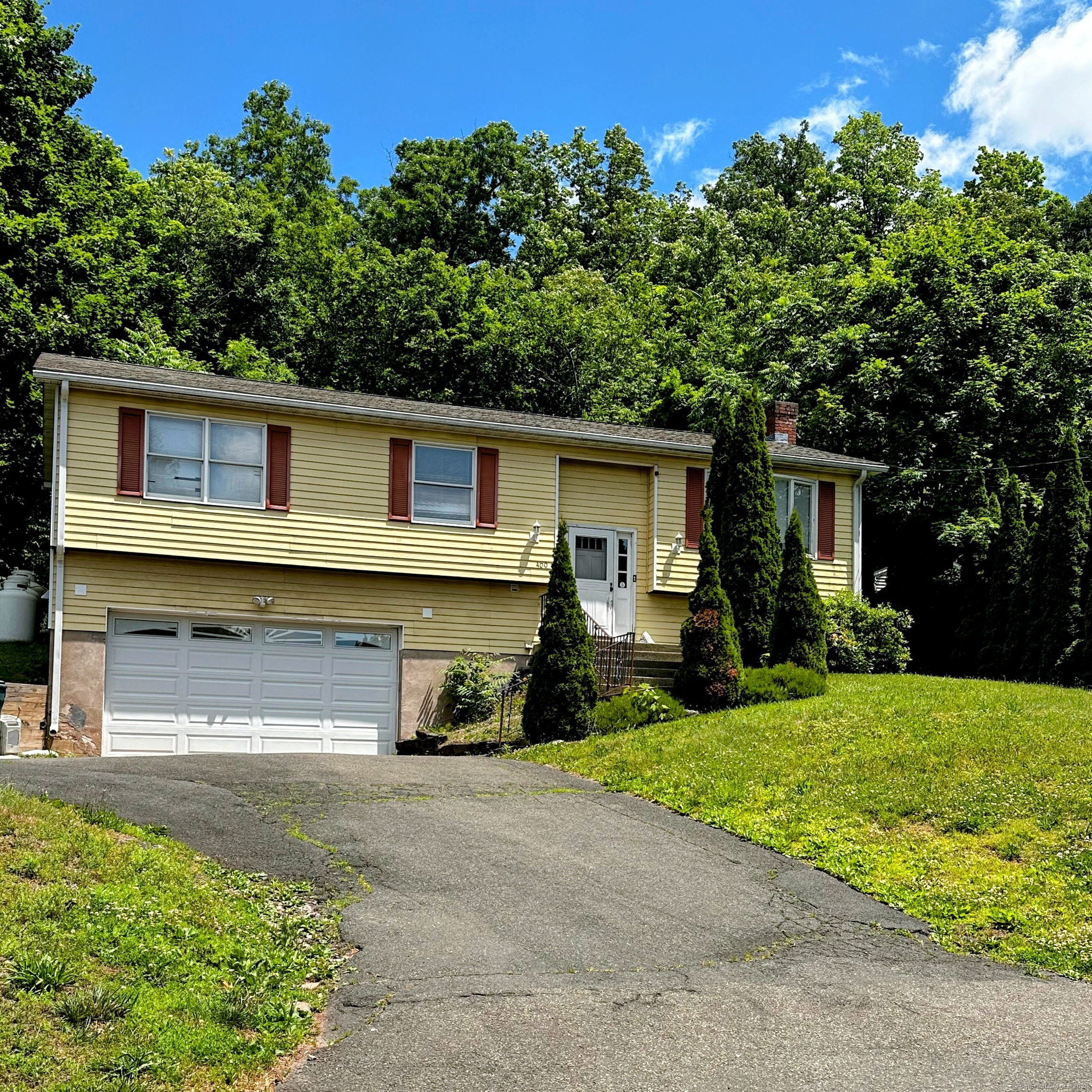 400 Broadway Hamden CT 06518