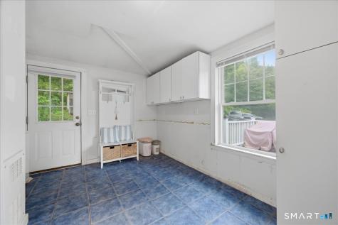 82 Old Post Road Clinton CT 06413