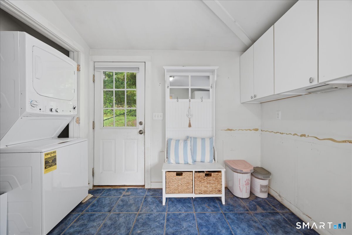 82 Old Post Road Clinton CT 06413