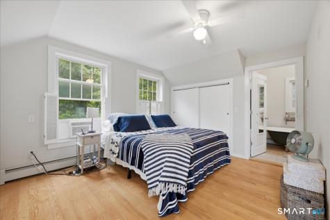 82 Old Post Road Clinton CT 06413