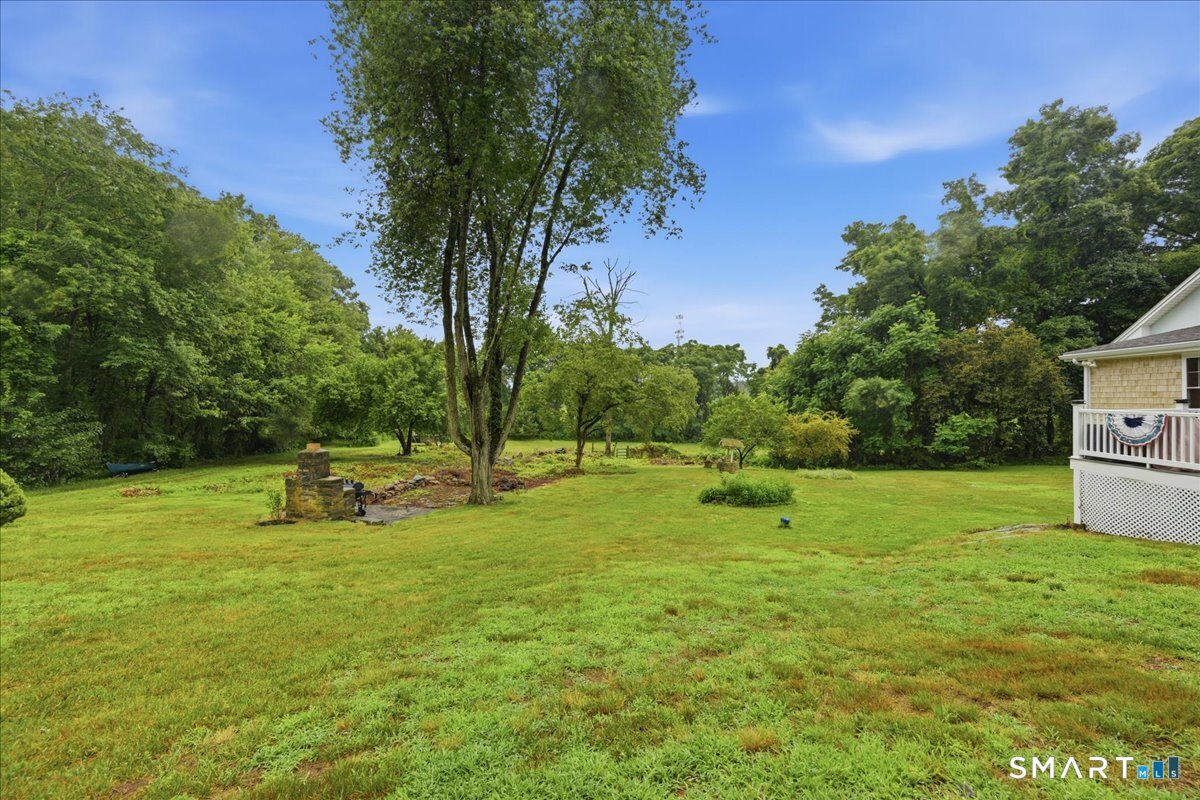 82 Old Post Road Clinton CT 06413