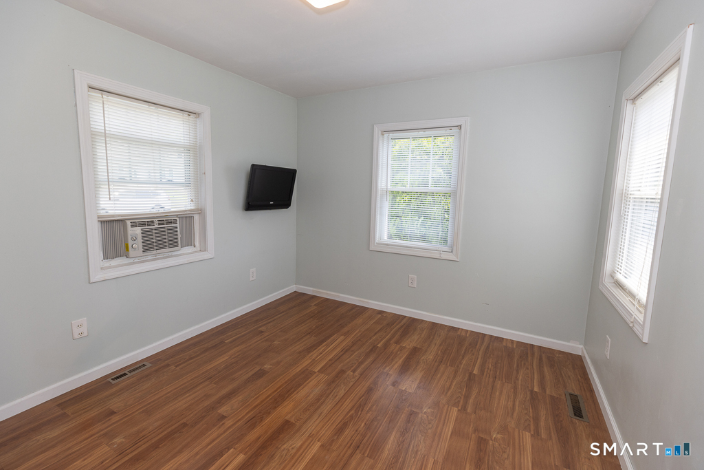 15 Baum Avenue Old Saybrook CT 06475