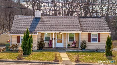 136 Pearl Lake Road Waterbury CT 06706
