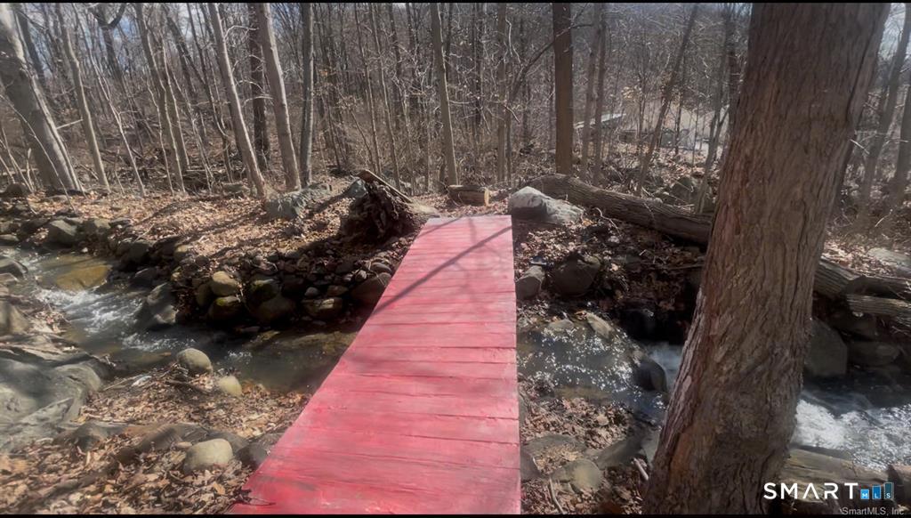 136 Pearl Lake Road Waterbury CT 06706