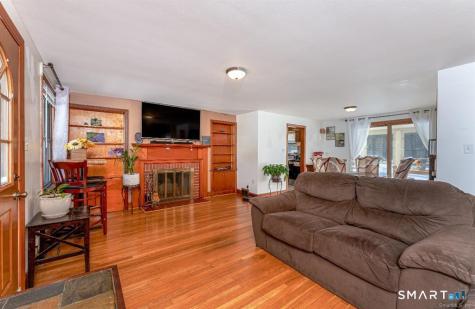 136 Pearl Lake Road Waterbury CT 06706