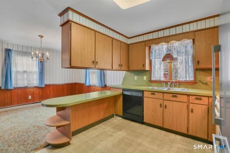 282 Parker Avenue Meriden CT 06450