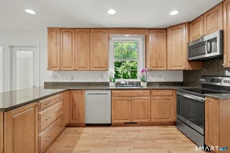 29 Coachlamp Lane Darien CT 06820