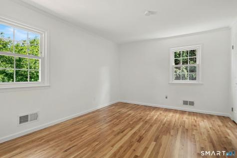 29 Coachlamp Lane Darien CT 06820