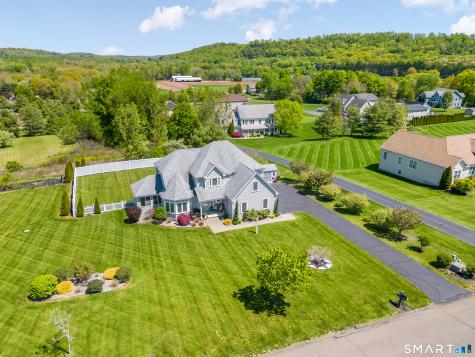 2 Joe Stone Way North Branford CT 06471