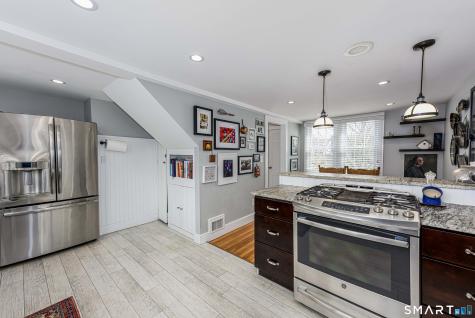 58 Neck Road Madison CT 06443