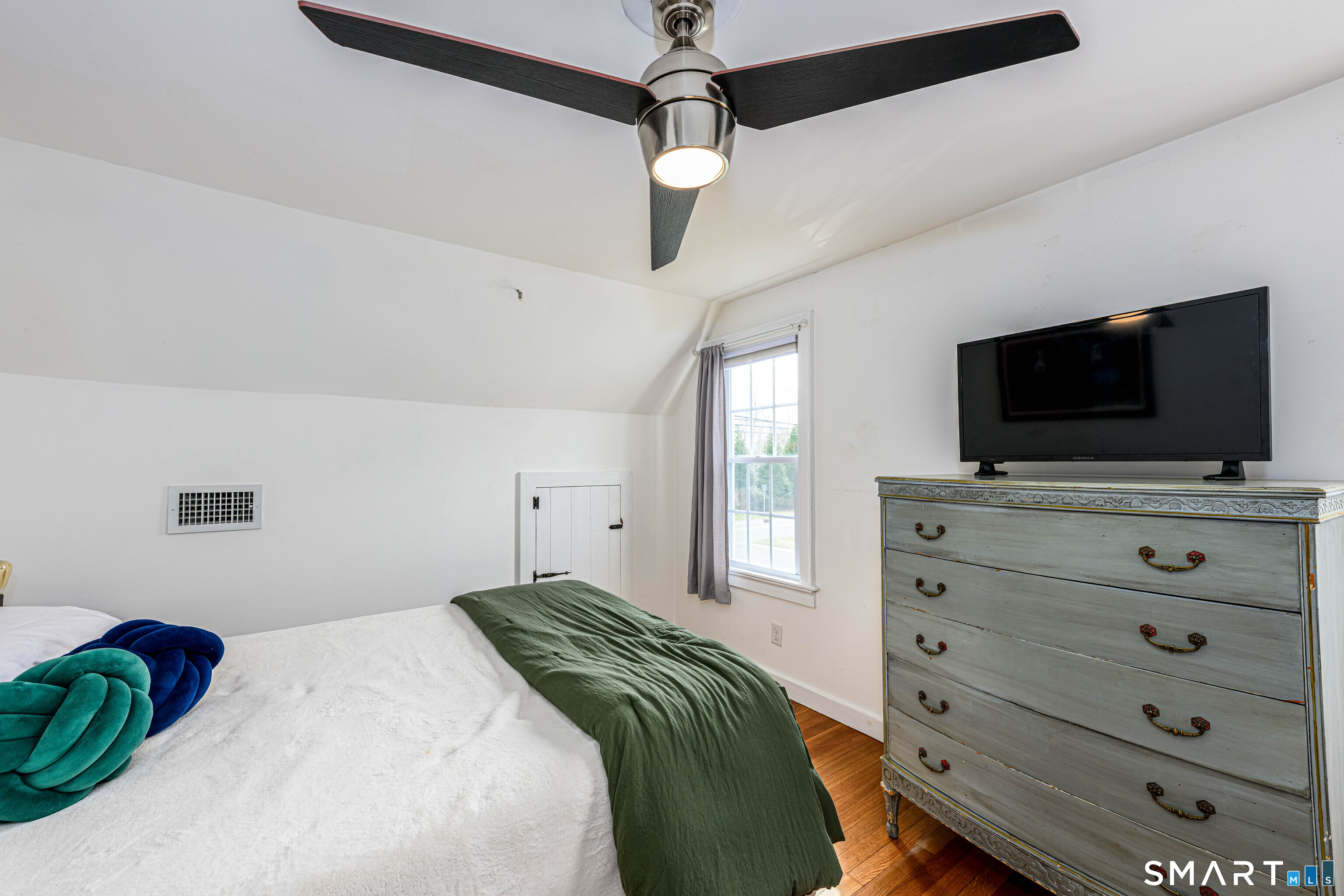 58 Neck Road Madison CT 06443