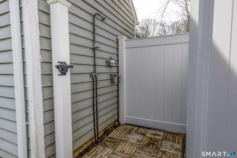 58 Neck Road Madison CT 06443