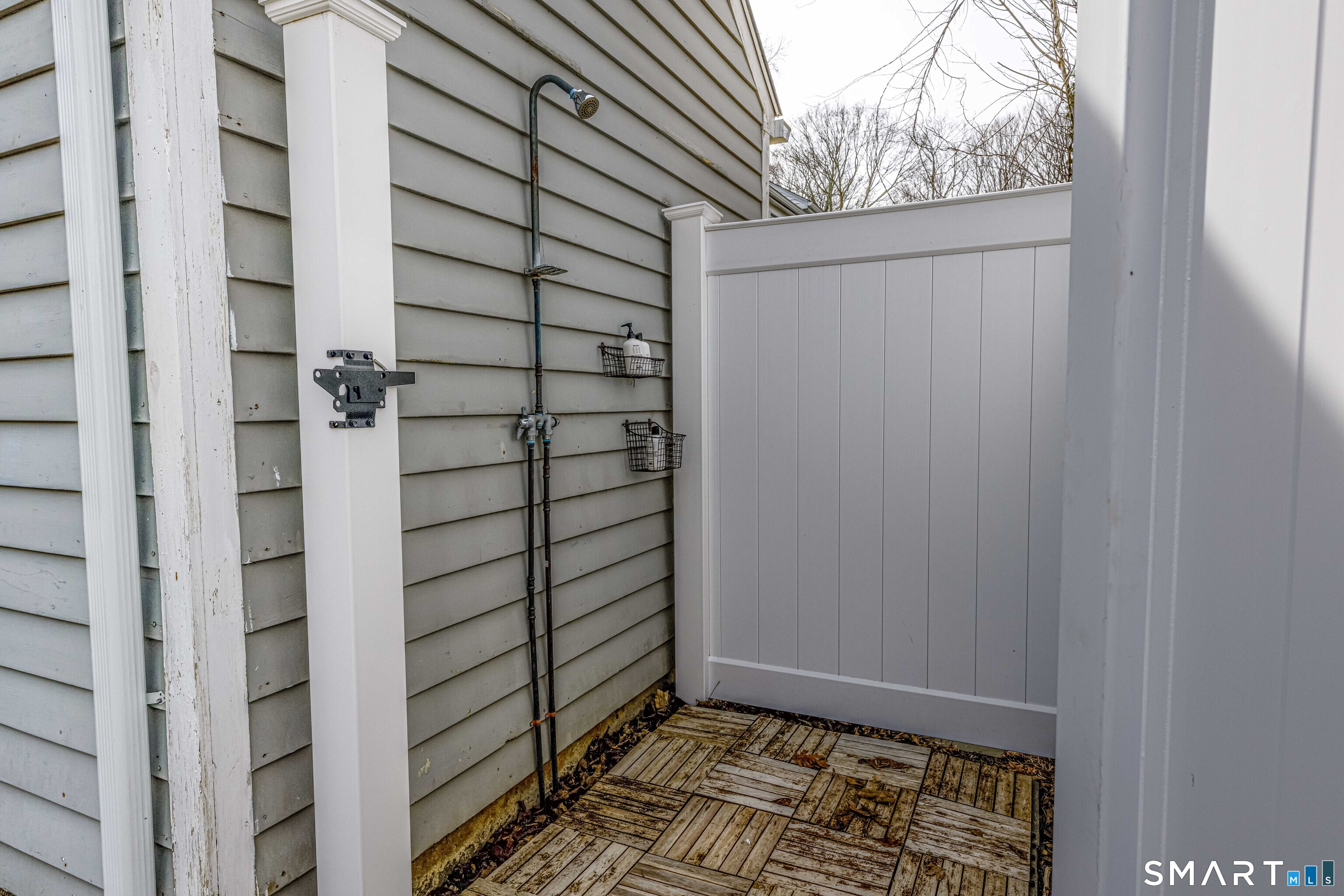 58 Neck Road Madison CT 06443